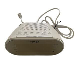 Timex IT2312 White AM/FM‎ Dual Alarm Clock Radio Digital Red LED Display Tested